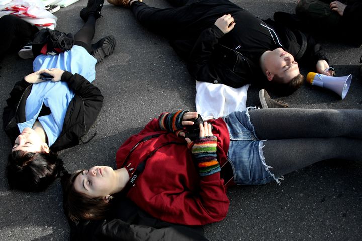 modules/mod_lv_enhanced_image_slider/images/slide/09 die-in sciopero globale per il clima 2020 Fridays for Future, Extinction Rebellion, Bologna 2020.JPG